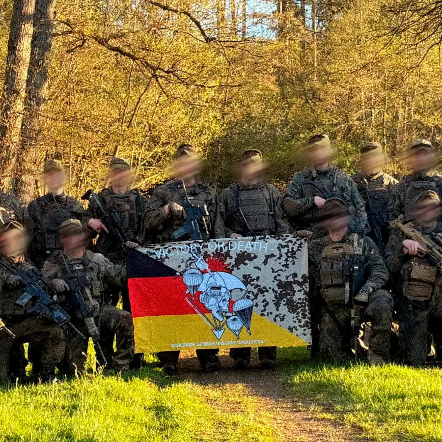 Fallschirmjäger Flagge 150 x 90 cm von Predator Customs
