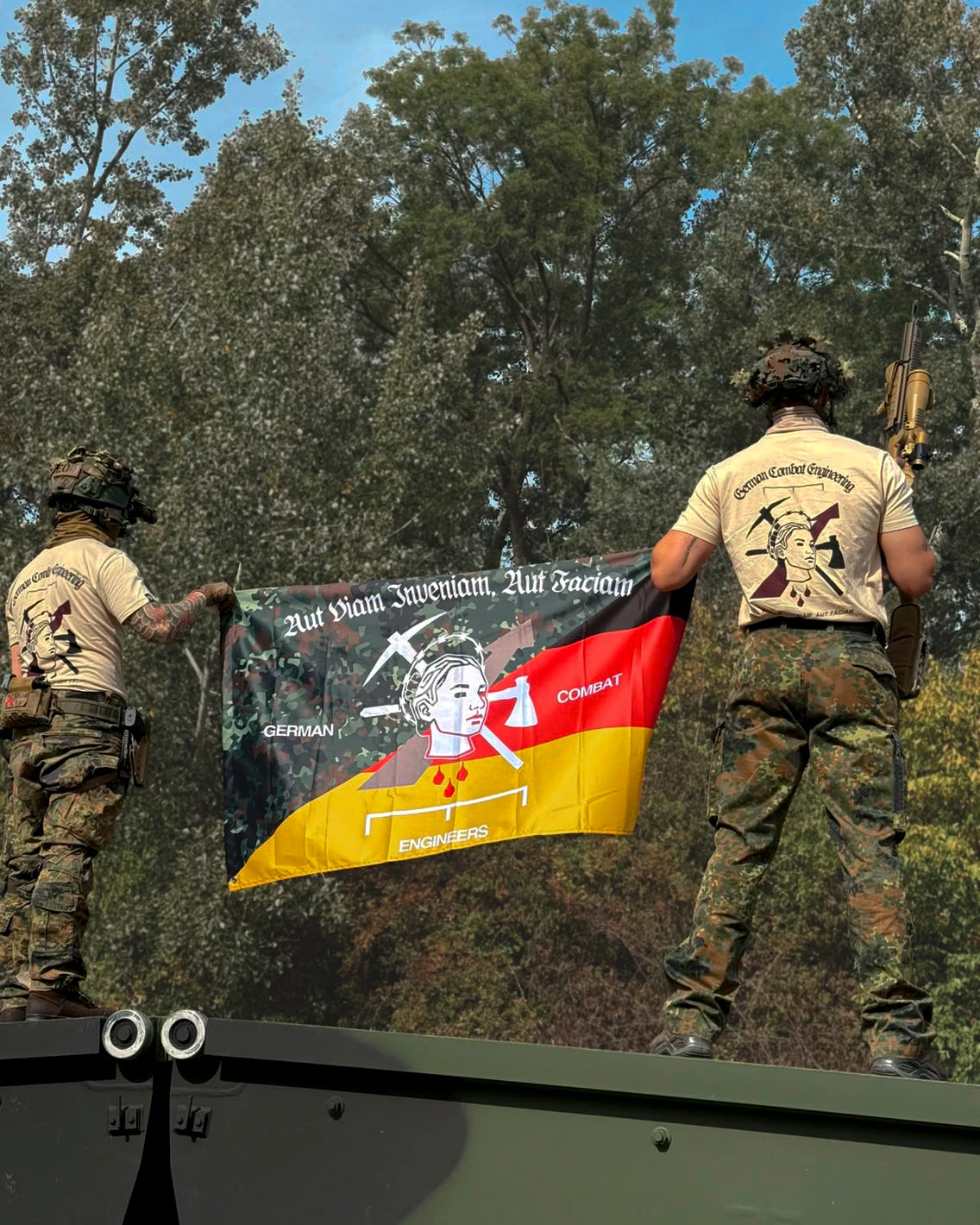 Pionier Flag