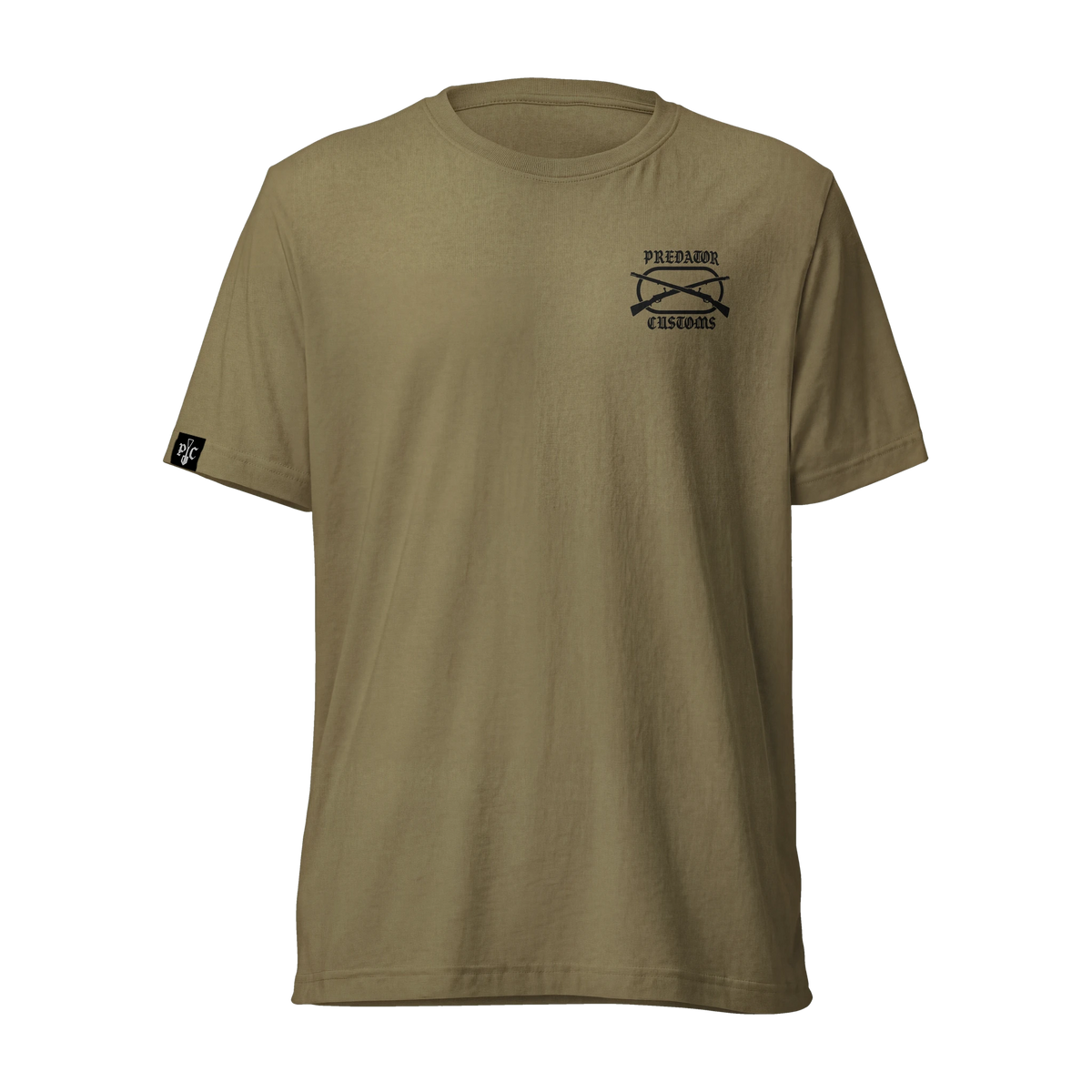 Panzergrenadier Shirt in Oliv, Vorderseite: kleines schwarzes Logo mit gekreuzten Gewehren, Etikett am Ärmel